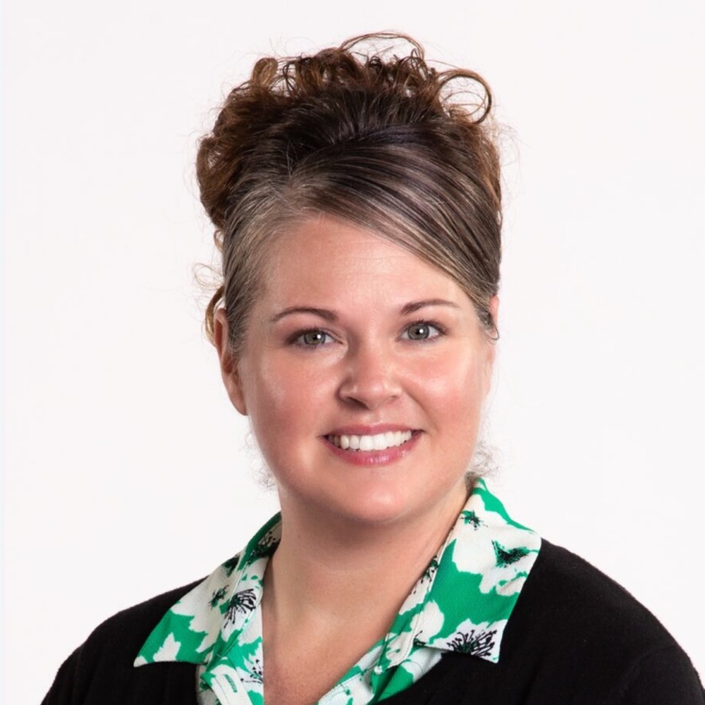 Meet your Posher, Jennifer